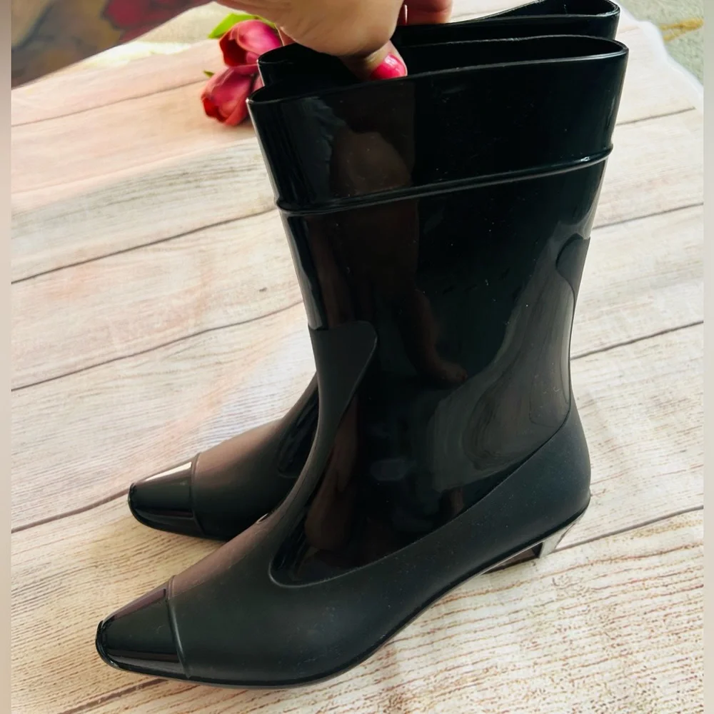 Jeffrey Campbell Black Glossy Short Rain Boots